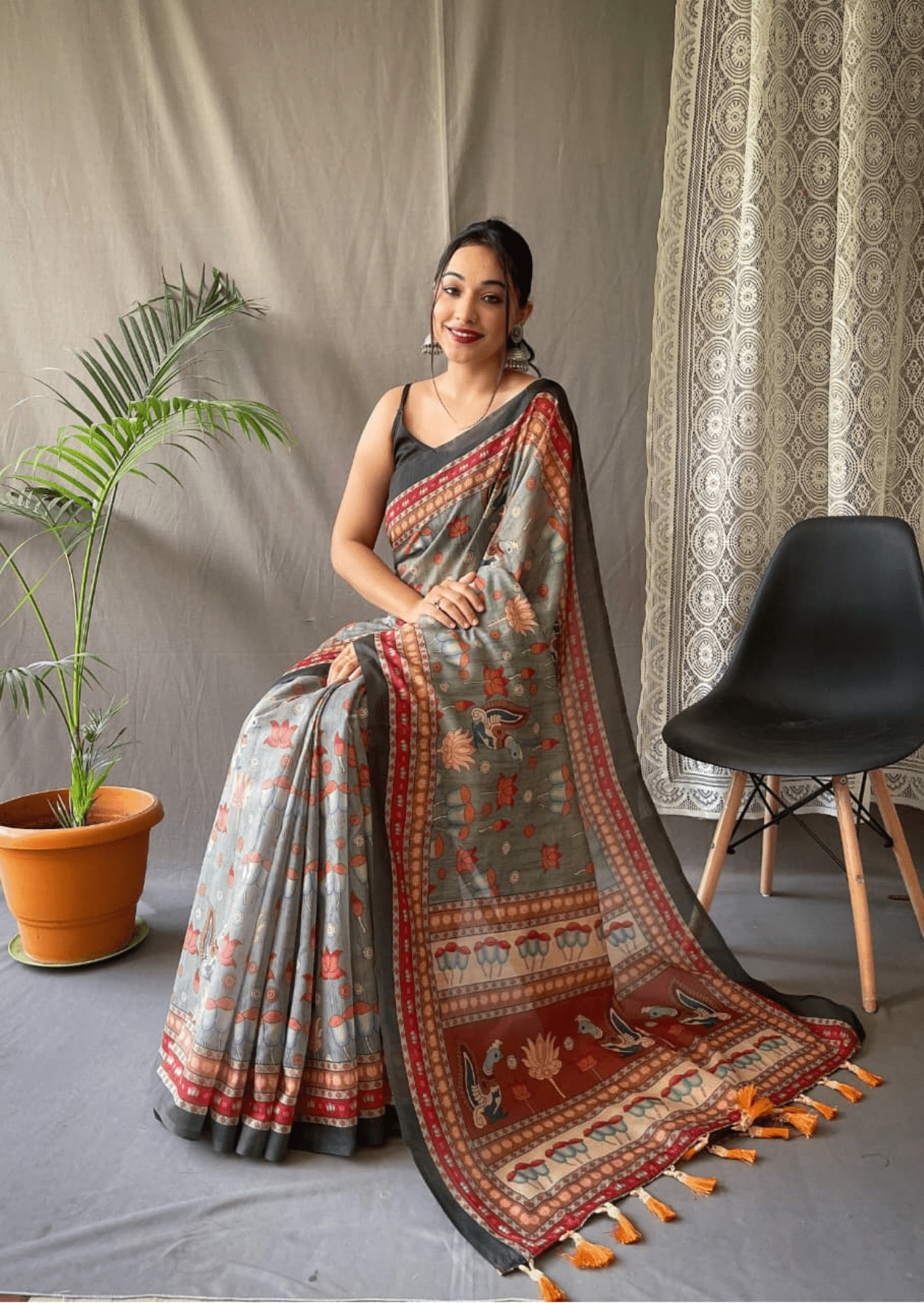 Divyanka Kalamkari Malai Cotton Saree-2
