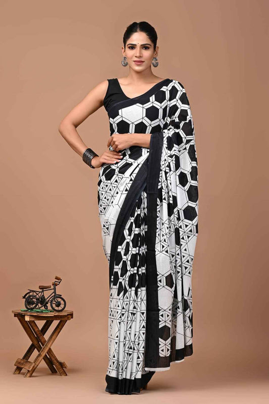 Noir Maze Geometric Mulmul Cotton Saree